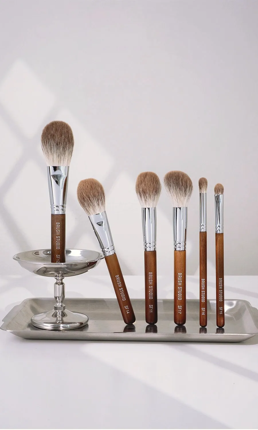 Premium brush detail