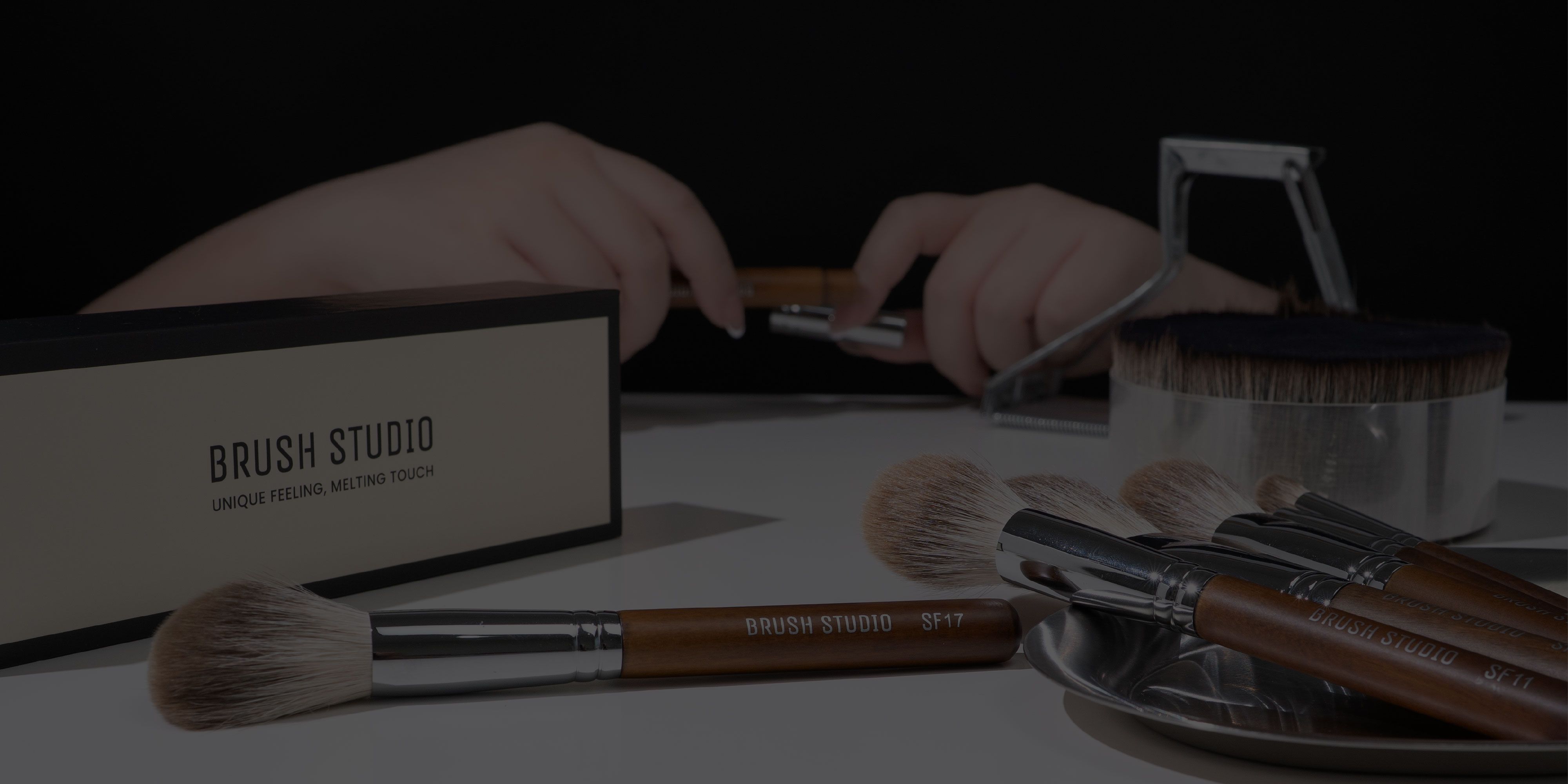 รับผลิตแปรงแต่งหน้า OEM กับ Brush Studio